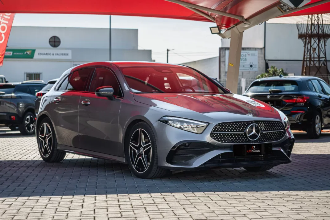 Mercedes-Benz A 200 2023 - 32400 EUR, 51000 km - AUTO.MOTO.pt - 51000km - foto 2 de 32