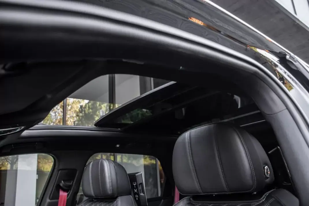 Bentley Bentayga 2022 - 230000 EUR, 70942 km - AUTO.MOTO.pt - 70942km - foto 56 de 57