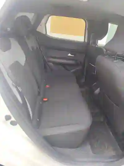 Dacia Duster 2026 - 22500 EUR, 5500 km - 5500km - foto 5 de 9