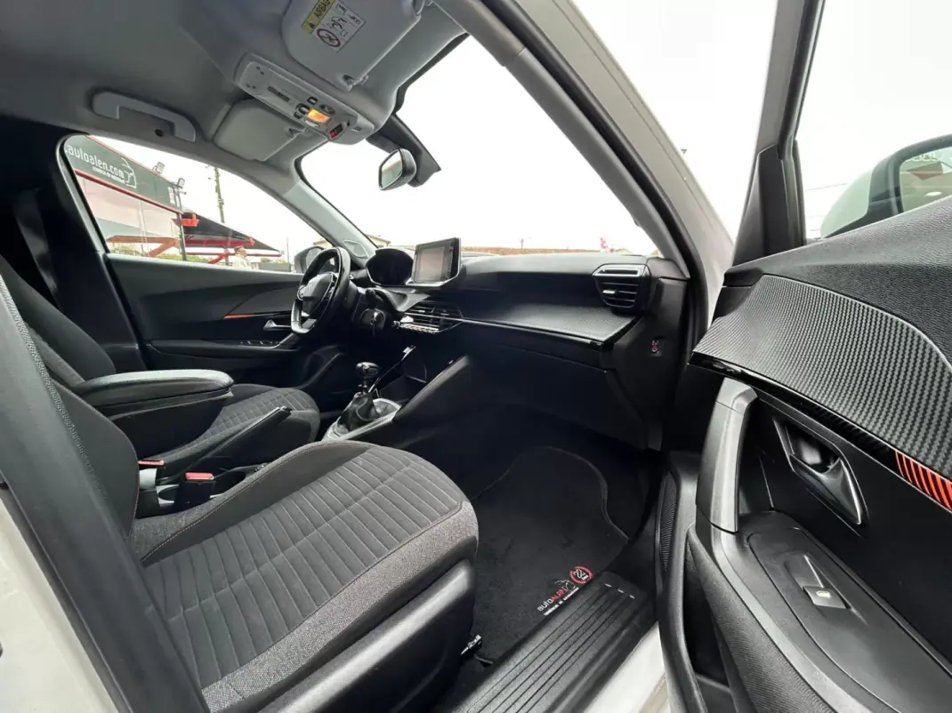 Peugeot 2008 2021 - 15750 EUR, 206114 km - AUTO.MOTO.pt - 206114km - foto 24 de 24