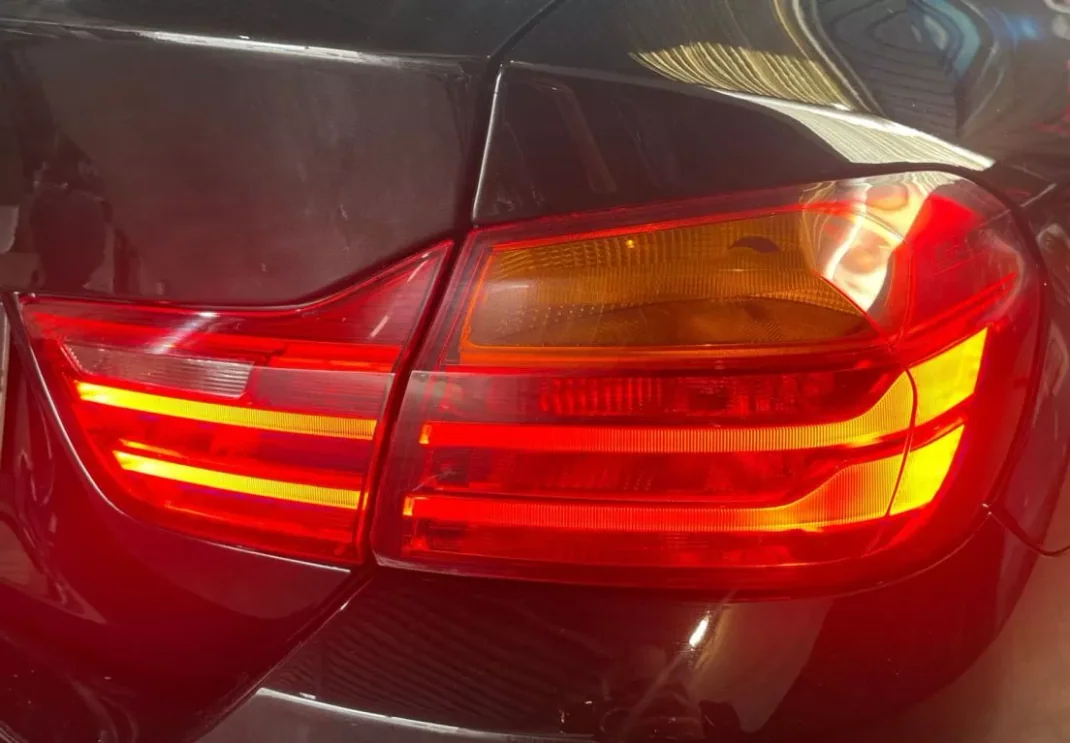 BMW 420 Gran Coupé 2016 - 22999 EUR, 160000 km - AUTO.MOTO.pt - 160000km - foto 27 de 54