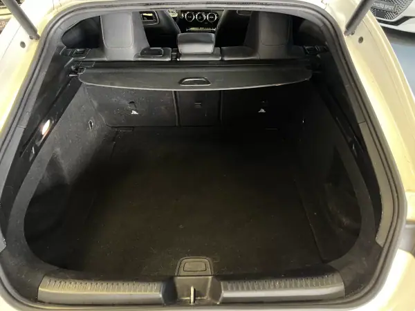 Mercedes-Benz CLA 180 2021 - 24990 EUR, 135000 km - AUTO.MOTO.pt - 135000km - foto 40 de 41