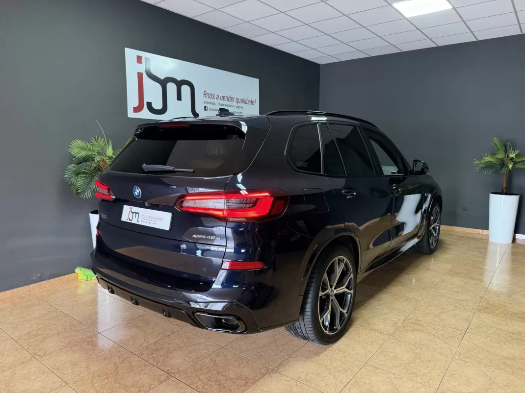 BMW X5 2022 - 54990 EUR, 139897 km - AUTO.MOTO.pt - 139897km - foto 4 de 22