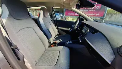 Renault Zoe 2023 — foto 5 de 22