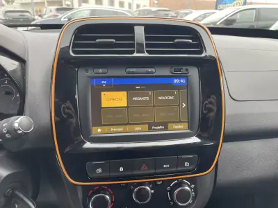 Dacia Spring 2021 - 10850 EUR, 17296 km - AUTO.MOTO.pt - 17296km - foto 19 de 32