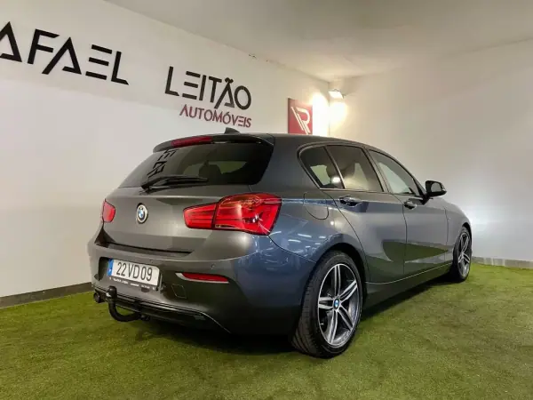 BMW 116 2015 - 12450 EUR, 215000 km - AUTO.MOTO.pt - 215000km - foto 6 de 29