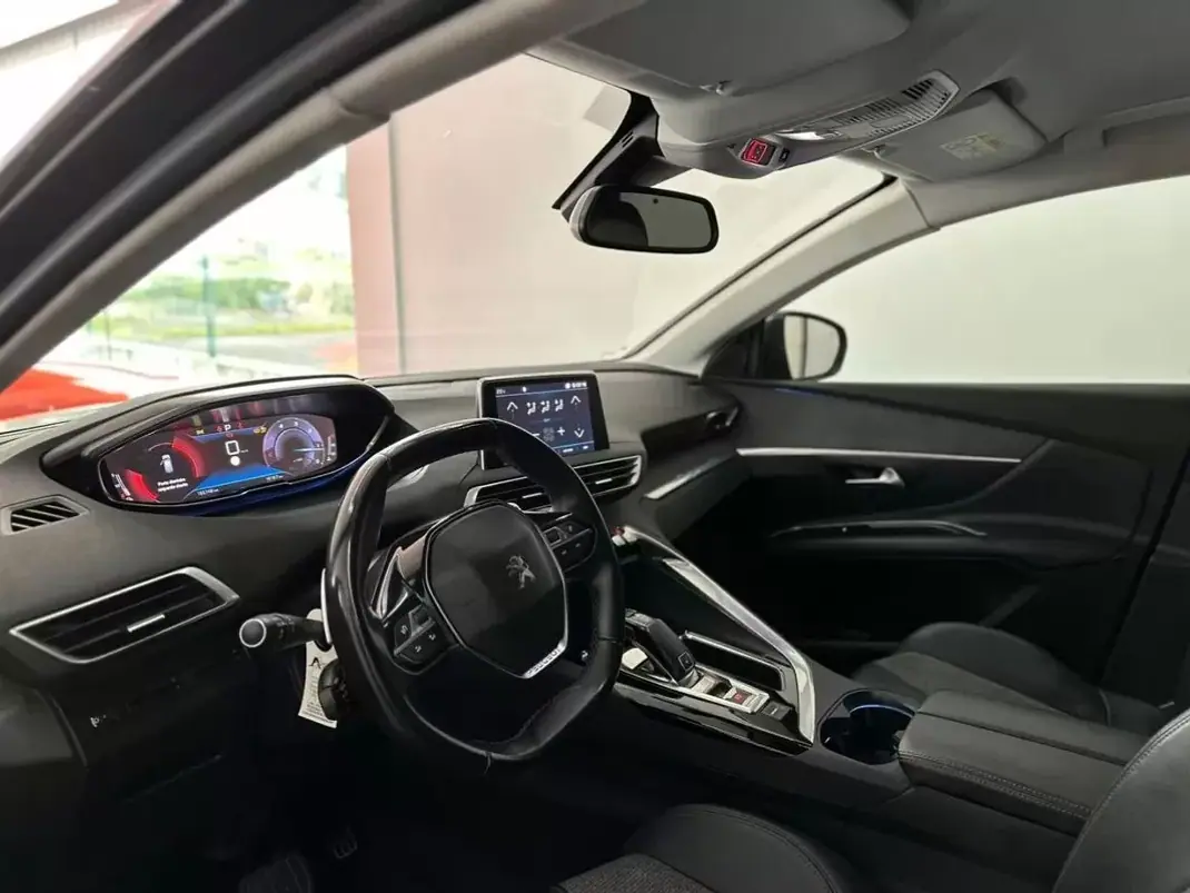 Peugeot 3008 2019 - 14990 EUR, 162229 km - AUTO.MOTO.pt - 162229km - foto 12 de 27