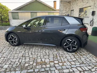 Volkswagen ID.3 2020 - 19900 EUR, 93000 km - AUTO.MOTO.pt - 93000km - foto 4 de 44