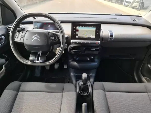Citroën C4 Cactus 2016 - 11990 EUR, 108000 km - AUTO.MOTO.pt - 108000km - foto 12 de 29