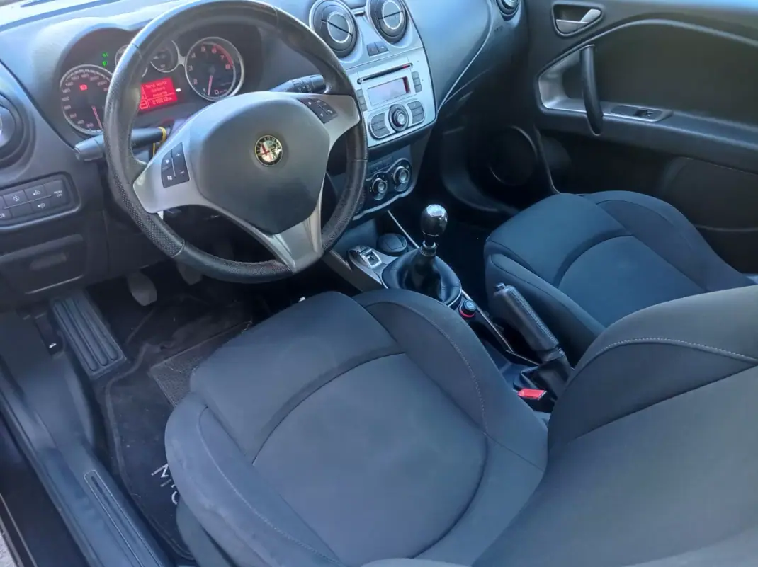 Alfa Romeo MiTo 2012 - 5990 EUR, 216500 km - AUTO.MOTO.pt - 216500km - foto 13 de 13