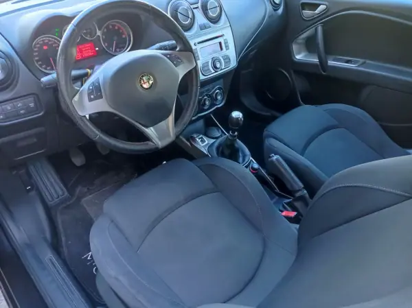 Alfa Romeo MiTo 2012 - 5990 EUR, 216500 km - AUTO.MOTO.pt - 216500km - foto 13 de 13