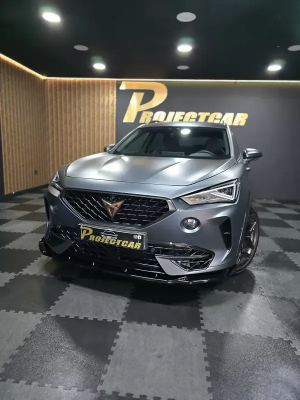 Cupra Formentor 2025 - 61900 EUR, 9500 km - AUTO.MOTO.pt - 9500km - foto 37 de 37