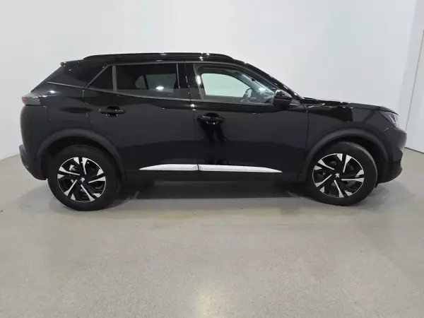 Peugeot 2008 2021 - 15500 EUR, 41314 km - AUTO.MOTO.pt - 41314km - foto 2 de 8