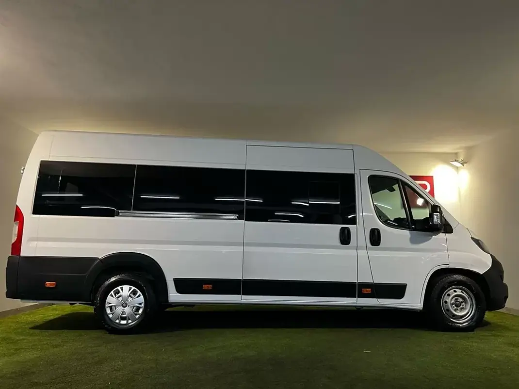 Fiat Ducato 2022 - 29500 EUR, 120000 km - AUTO.MOTO.pt - 120000km - foto 10 de 26