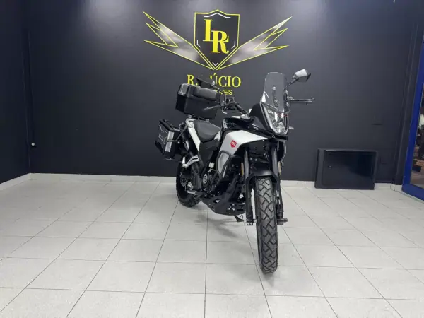 2025 - 3690 EUR, 0 km - AUTO.MOTO.pt - foto 3 de 23