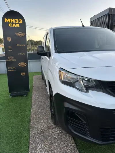 Peugeot Partner 2019 — foto 4 de 38