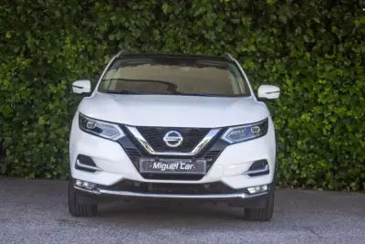 Nissan Qashqai 2019 - 16900 EUR, 84000 km - AUTO.MOTO.pt - 84000km - foto 2 de 18