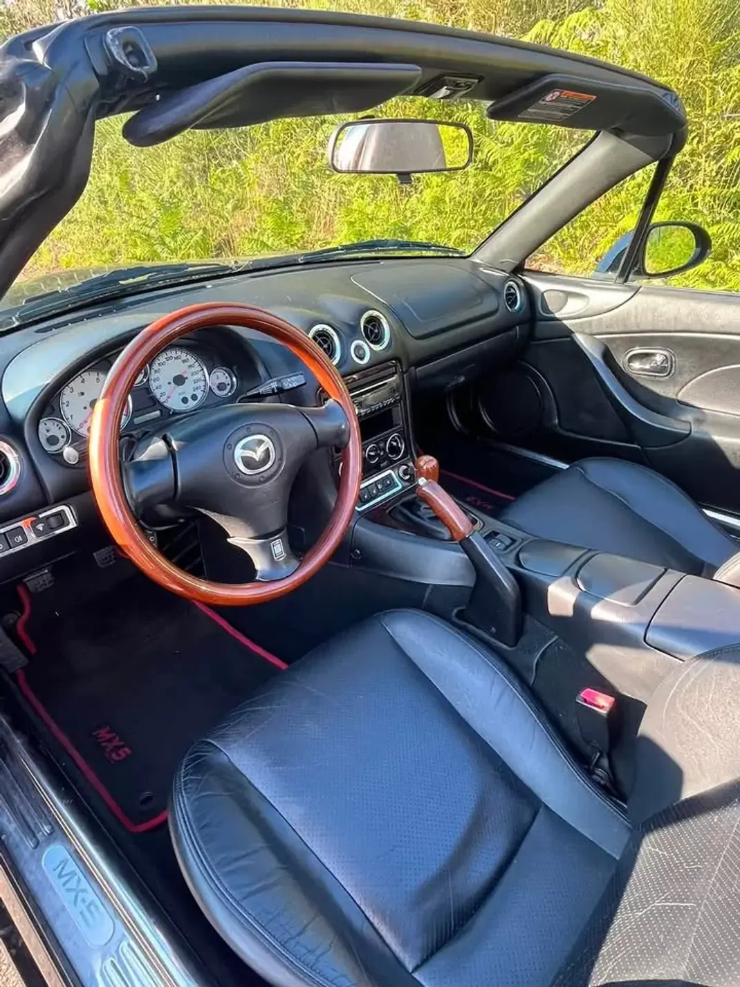 Mazda MX-5 2003 - 12750 EUR, 160000 km - 160000km - foto 7 de 7