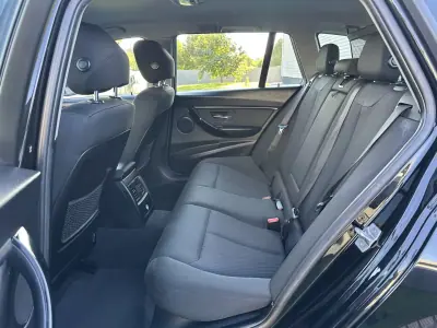 BMW 320 2017 - 14900 EUR, 260000 km - AUTO.MOTO.pt - 260000km - foto 58 de 65