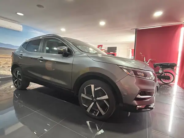 Nissan Qashqai 2019 - 17990 EUR, 157169 km - 157169km - foto 8 de 26