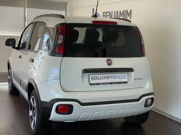 Fiat Panda 2024 - 16250 EUR, 29579 km - AUTO.MOTO.pt - 29579km - foto 3 de 11
