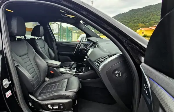 BMW X3 2018 - 36500 EUR, 97000 km - AUTO.MOTO.pt - 97000km - foto 7 de 25