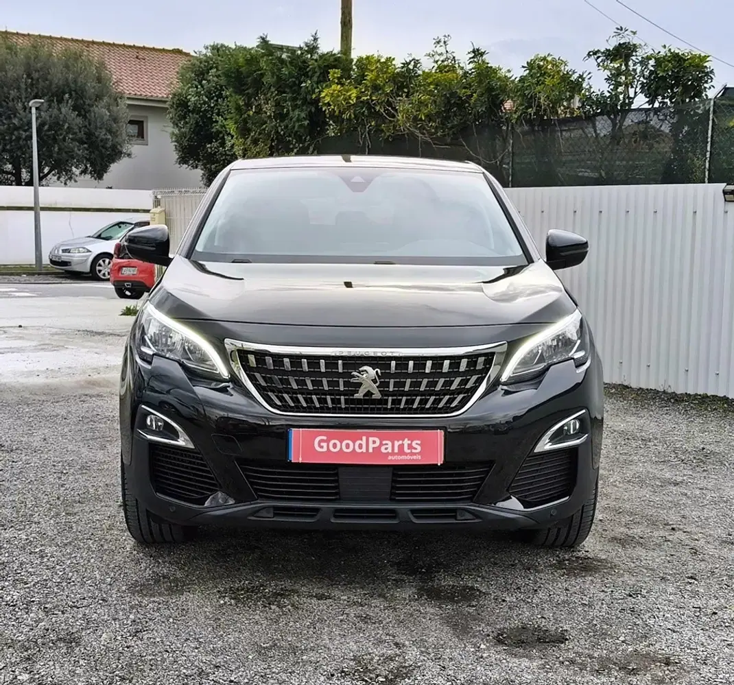 Peugeot 3008 2018 - 15990 EUR, 200391 km - AUTO.MOTO.pt - 200391km - foto 11 de 25