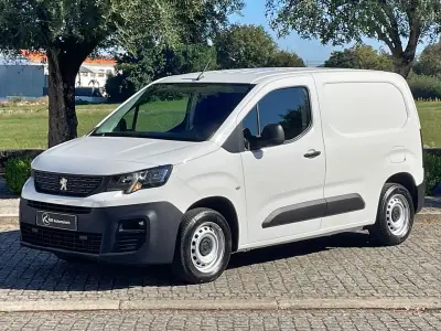 Peugeot Partner 2021 - 11400 EUR, 148000 km - 148000km - foto 11 de 32