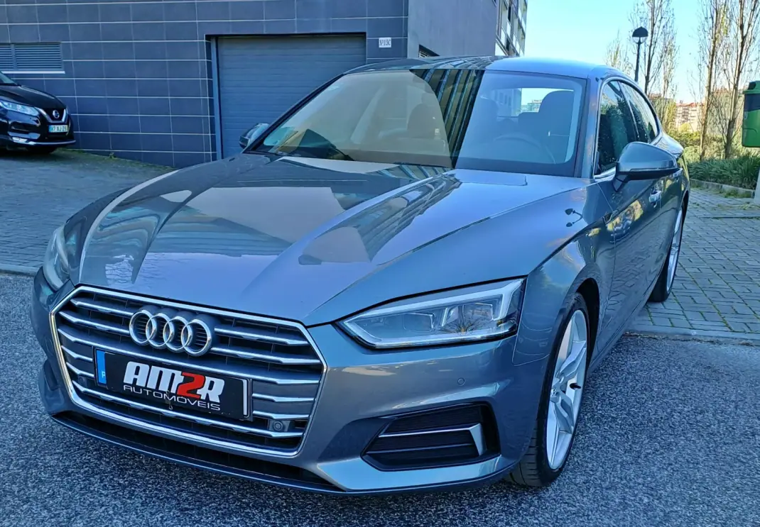 Audi A5 Sportback 2018 - 19750 EUR, 210000 km - AUTO.MOTO.pt - 210000km - foto 2 de 32