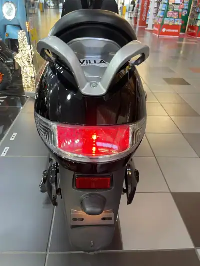 2022 - 1950 EUR, 0 km - AUTO.MOTO.pt - foto 11 de 11