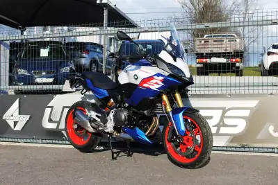 BMW F 900 XR 2025 - 15800 EUR, 100 km - AUTO.MOTO.pt - 100km - foto 2 de 24