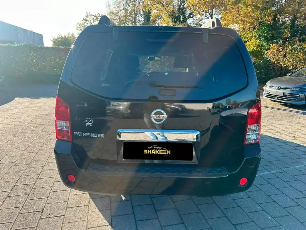 Nissan Pathfinder 2008 - 16900 EUR, 345798 km - AUTO.MOTO.pt - 345798km - foto 4 de 15