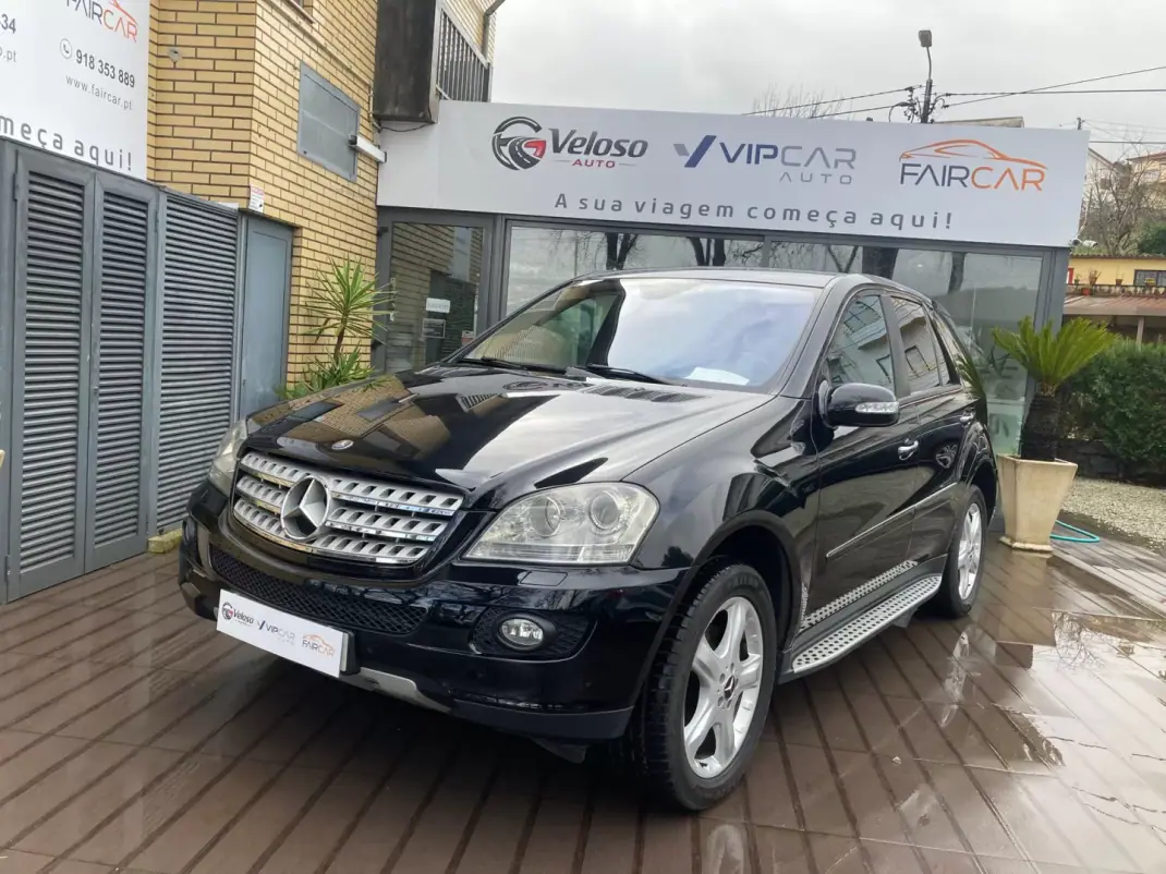 Mercedes-Benz ML 320 2006 - 16890 EUR, 170000 km - AUTO.MOTO.pt - 170000km - foto 1 de 20