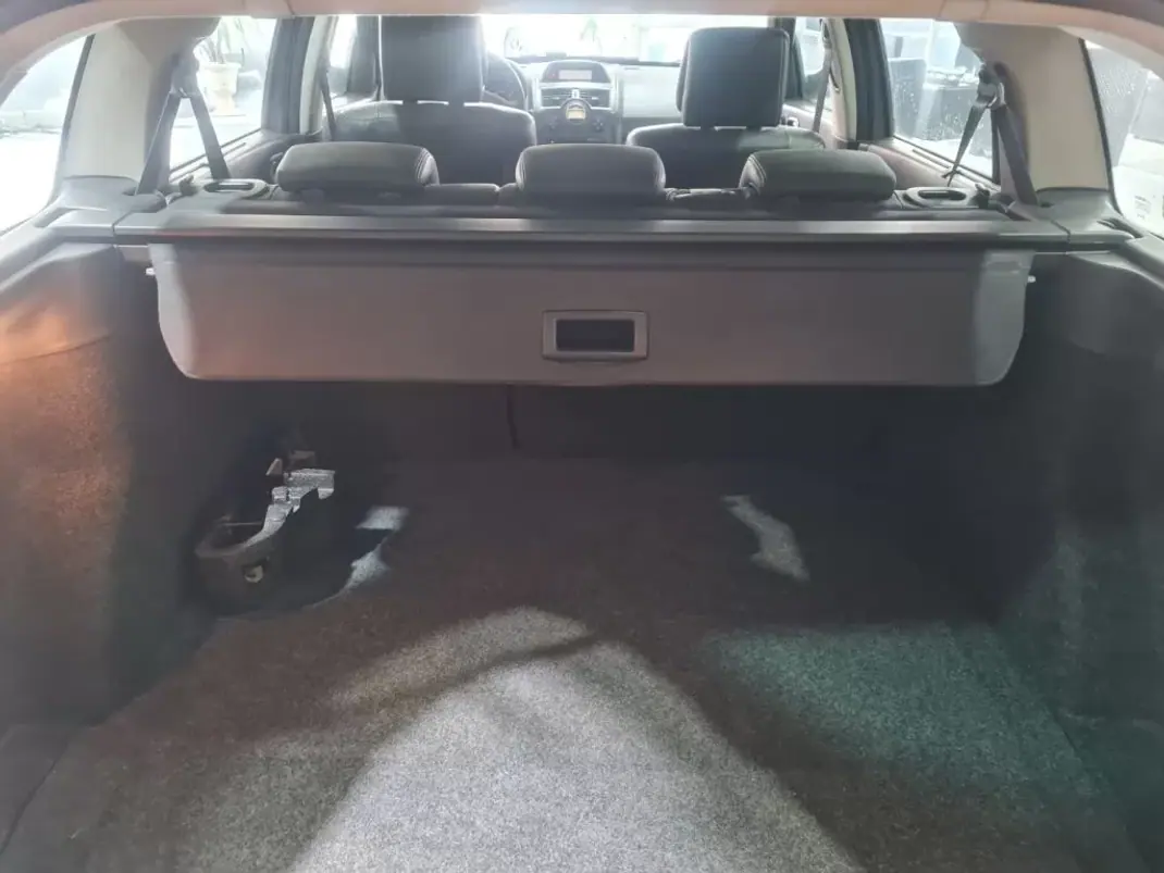 Renault Mégane Break 2007 - 5900 EUR, 187000 km - AUTO.MOTO.pt - 187000km - foto 15 de 16