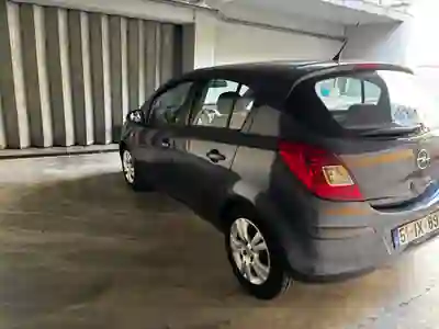 Opel Corsa 2010 - 4500 EUR, 167000 km - foto 5 de 12