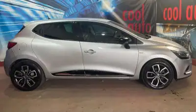 Renault Clio 2019 - 11750 EUR, 106000 km - AUTO.MOTO.pt - 106000km - foto 4 de 45