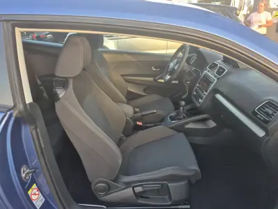 Volkswagen Scirocco 2010 - 10900 EUR, 165500 km - 165500km - foto 20 de 32