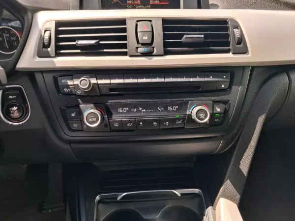 BMW 420 2017 - 25500 EUR, 140000 km - AUTO.MOTO.pt - 140000km - foto 21 de 31