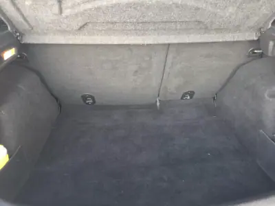 Alfa Romeo Giulietta 2015 - 13500 EUR, 148000 km - AUTO.MOTO.pt - 148000km - foto 30 de 49