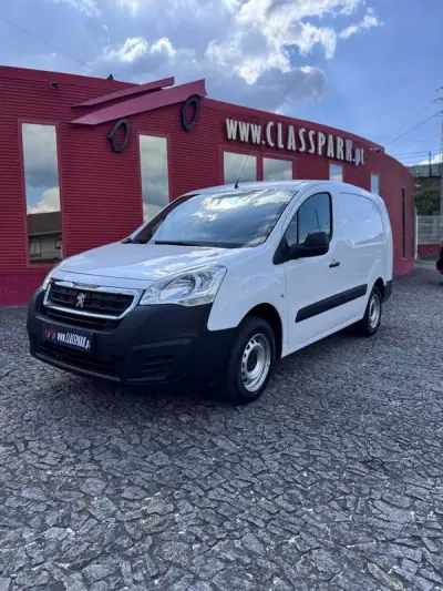 Peugeot  2017 - 168000km