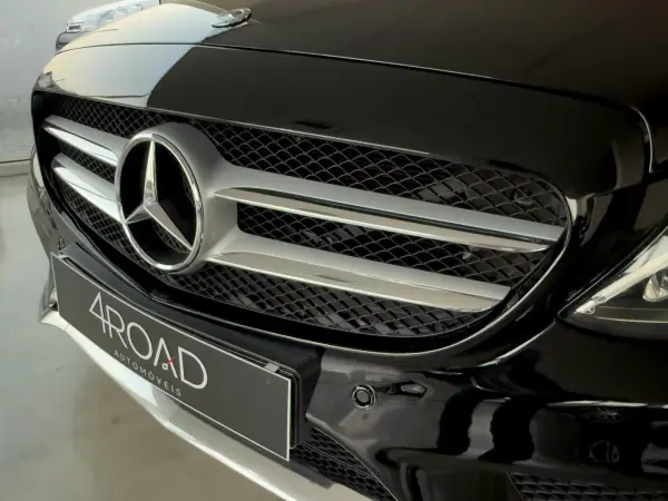 Mercedes-Benz C 200 2015 - 17999 EUR, 175000 km - AUTO.MOTO.pt - 175000km - foto 113 de 125