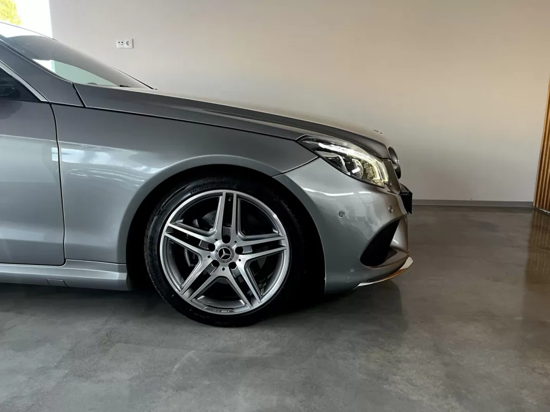 Mercedes-Benz E 220 2015 - 24999 EUR, 161900 km - AUTO.MOTO.pt - 161900km - foto 70 de 135