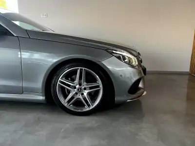 Mercedes-Benz E 220 2015 - 24999 EUR, 161900 km - AUTO.MOTO.pt - 161900km - foto 70 de 135
