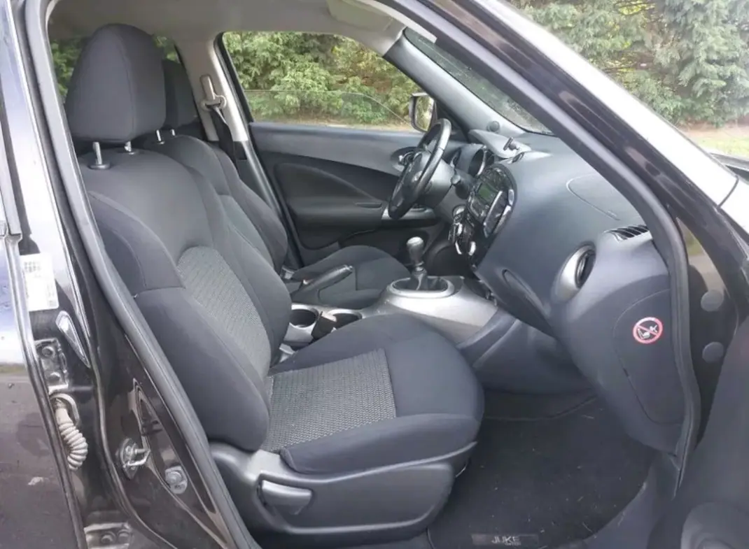 Nissan Juke 2016 - 10900 EUR, 111900 km - AUTO.MOTO.pt - 111900km - foto 3 de 7