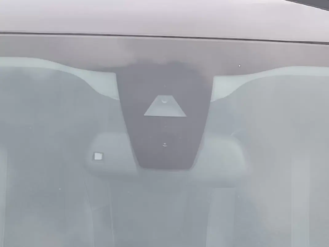 Peugeot 2008 2020 - 15900 EUR, 124990 km - AUTO.MOTO.pt - 124990km - foto 13 de 37