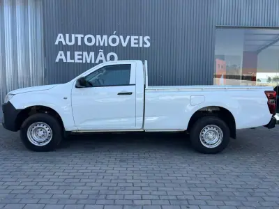 Isuzu 2022 - 27500 EUR, 109727 km - AUTO.MOTO.pt - 109727km - foto 4 de 12