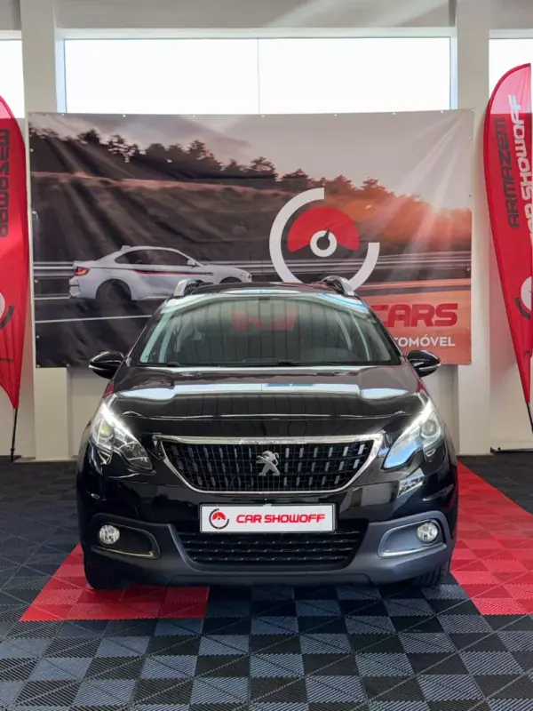 Peugeot 2008 1.2 PureTech Allure Pack 2019 Gasolina