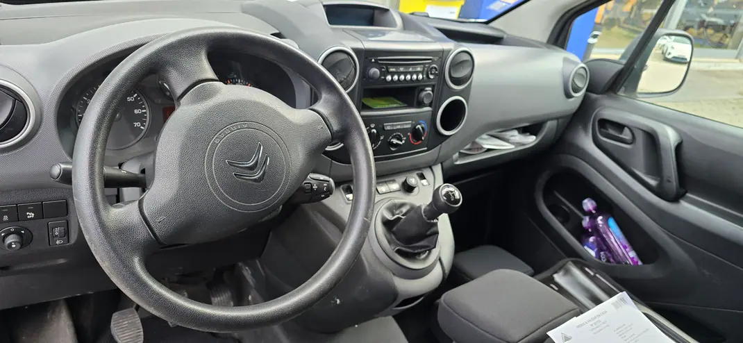 Citroën Berlingo 2018 - 8000 EUR, 175000 km - 175000km - foto 10 de 13