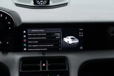 Porsche Taycan 2024 - 84950 EUR, 8000 km - AUTO.MOTO.pt - 8000km - foto 43 de 58