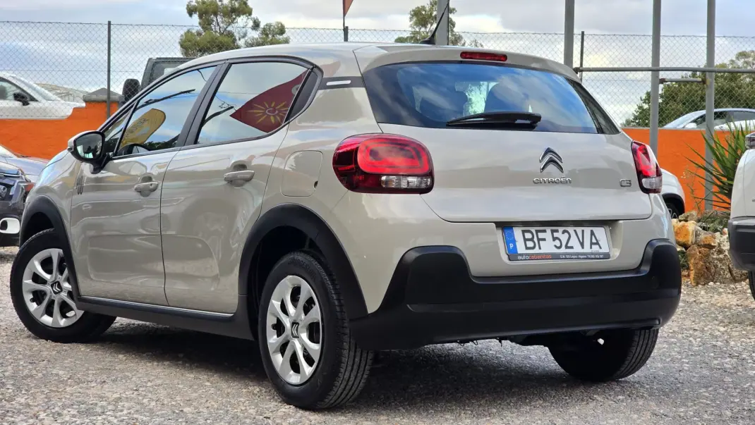 Citroën C3 2023 - 14950 EUR, 27920 km - AUTO.MOTO.pt - 27920km - foto 6 de 22